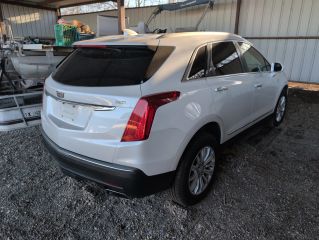 2017 Cadillac XT5 Standard - Exterior Rear Right Corner Image